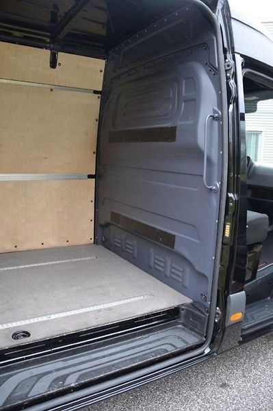 Mercedes-Benz Sprinter 317 CDi L Maxi velká výbava - fotka 36 z 44