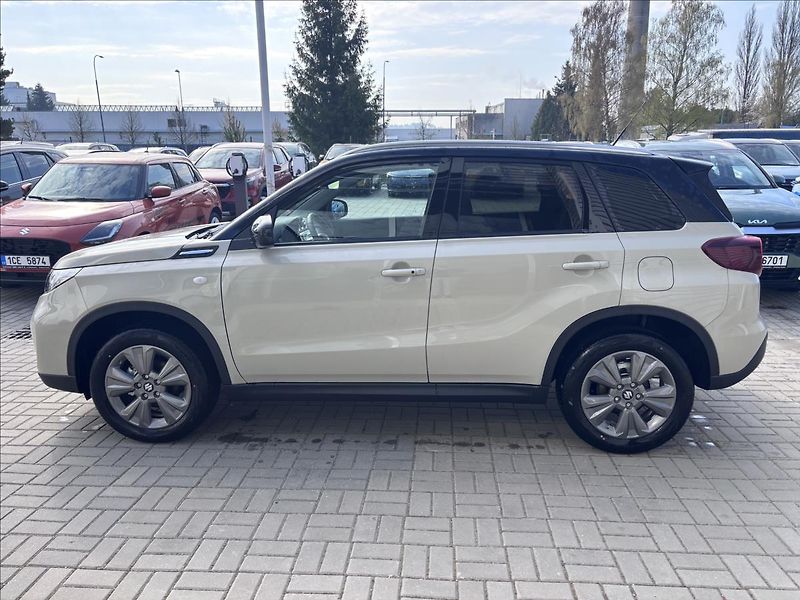 Suzuki Vitara (2026) 1,4 BoosterJet Automat  Premiu - fotka 9 z 18