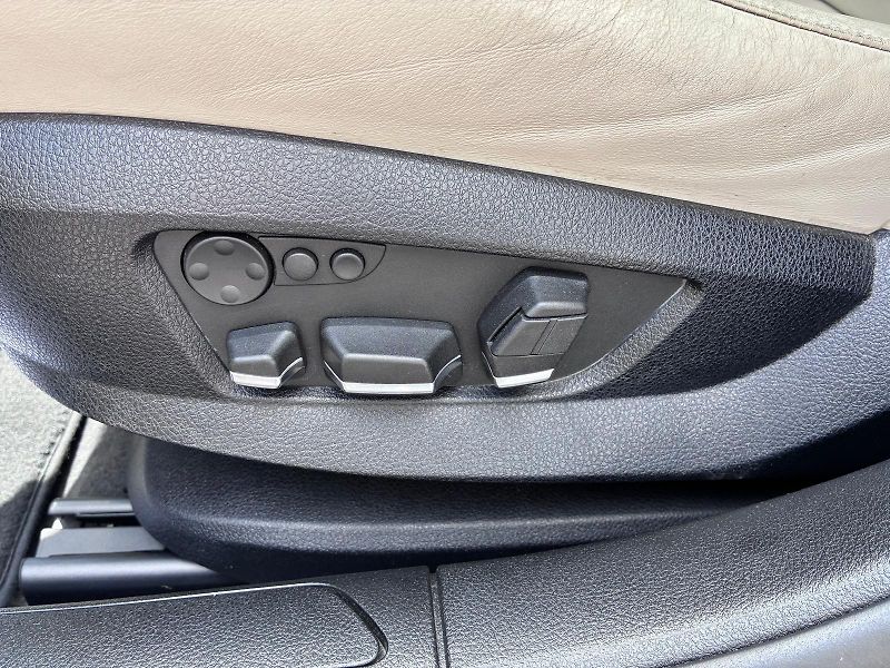 BMW Řada 7 (2012) - fotka 19 z 21