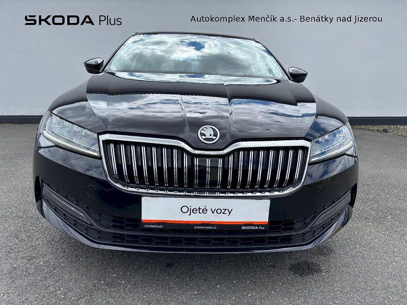 Škoda Superb (2022) GRT AMB TS 110/1.5 M6F - fotka 4 z 42