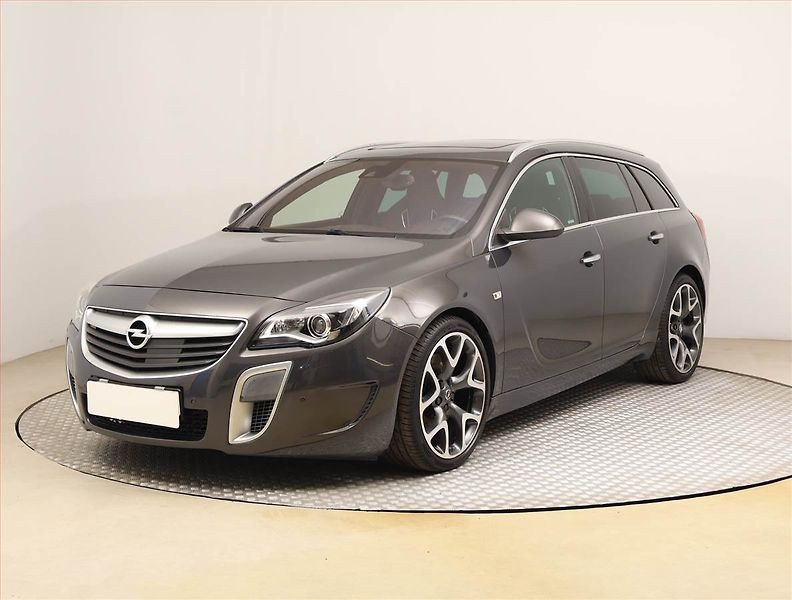 Opel Insignia (2016) 2.8 T OPC, 4X4, Automat, Kůže - fotka 2 z 27
