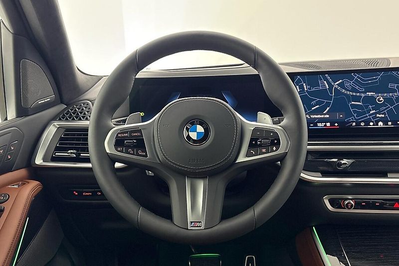 BMW X5 xDrive40d - fotka 9 z 28