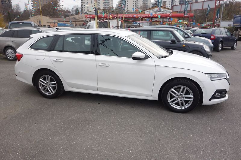 Škoda Octavia 2,0TDi 85kW Style !Koup v ČR! - fotka 5 z 36