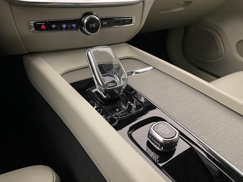 Volvo V60 B5 INSCRIPTION AUT CZ - fotka 25 z 42