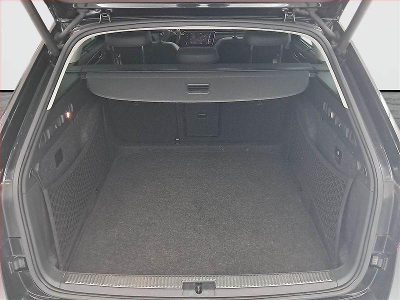 Škoda Superb (2018) Laurin&Klement 2.0 TSI - fotka 14 z 22
