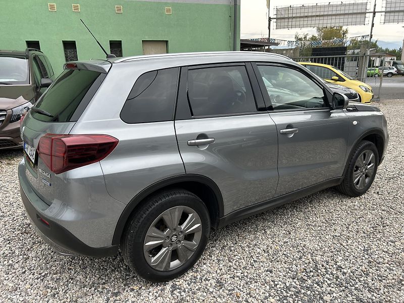 Suzuki Vitara (2022) 1.4 i 95 KW hybrid  - fotka 6 z 28