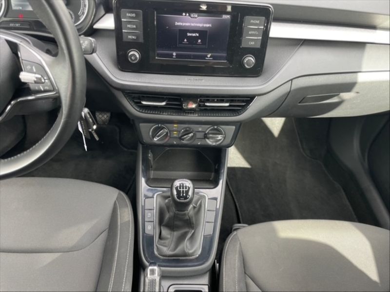 Škoda Fabia 1,0 TSI 70 Ambition - fotka 10 z 11