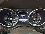 Mercedes-Benz GL (2014) 500 - náhled 11