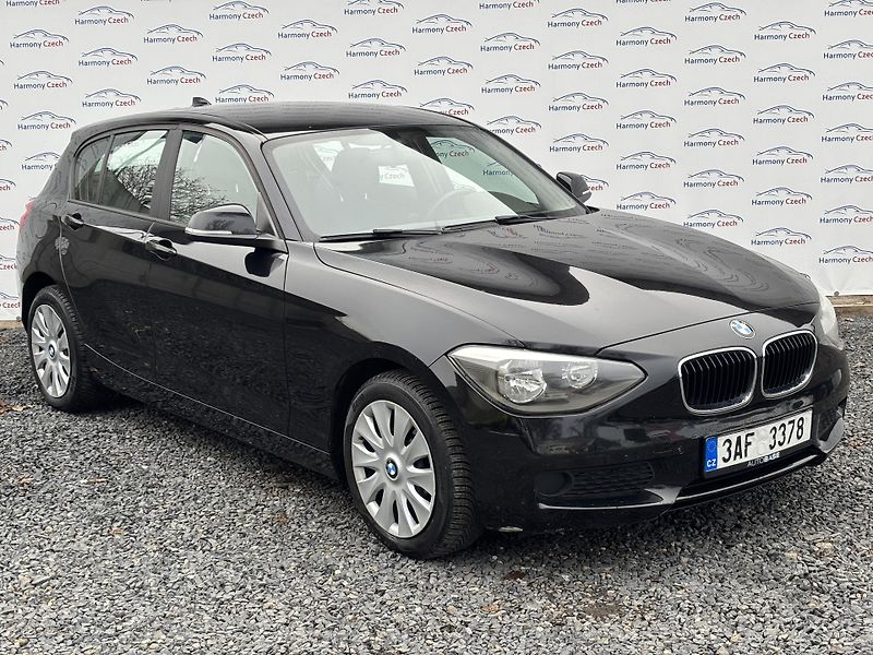 BMW Řada 1 (2012) 116i, 100kW, F20 - fotka 1 z 12
