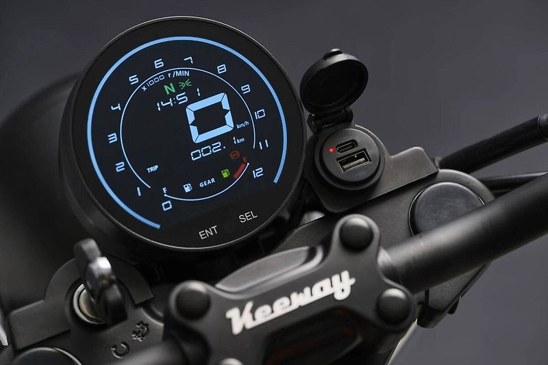 Keeway (2026) X-Light 125i CBS - fotka 11 z 16