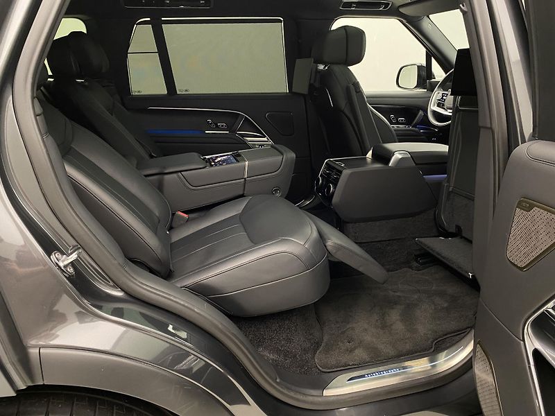 Land Rover Range Rover D350 AUTOBIOGRAPHY LWB AWD CZ - fotka 34 z 94
