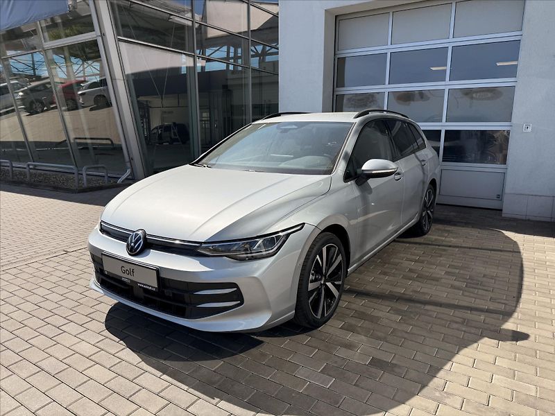 Volkswagen Golf Variant (2026) 1,5 eTSI 7DSG mHEV  People - fotografie inzerátu
