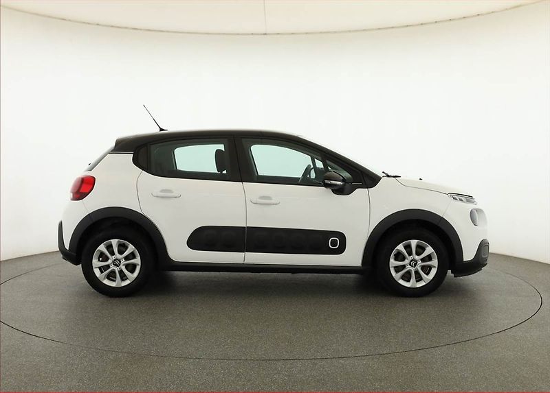 Citroën C3 (2019) 1.2 PureTech, Serv.kniha - fotka 6 z 14