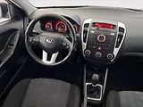 Kia Ceed (2011) 1.6 CVVT, po STK, jezdí dobře - náhled 7