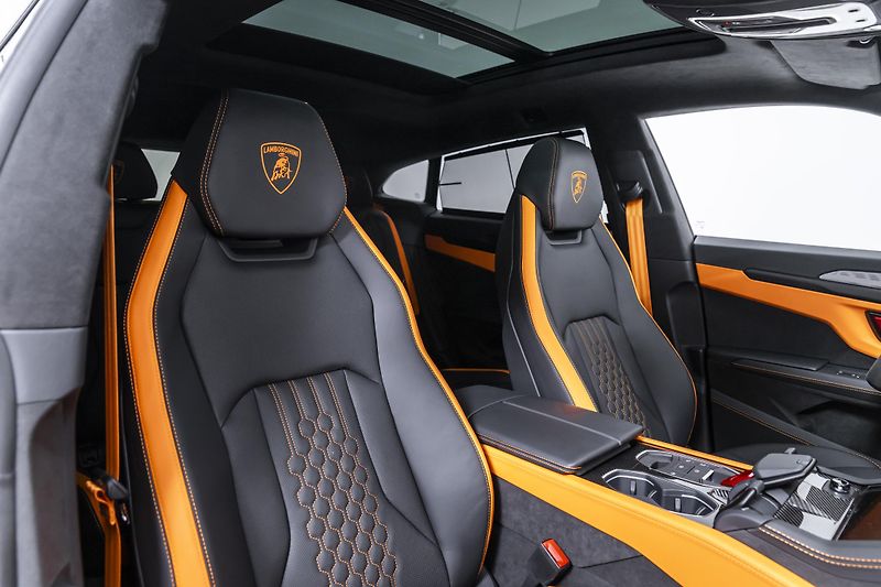 Lamborghini Urus - fotka 13 z 42