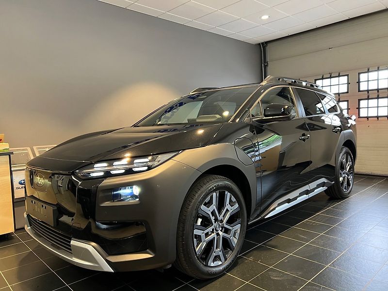 Subaru E-Outback 74.7 kWh AWD Touring H/K Pano - fotka 1 z 17