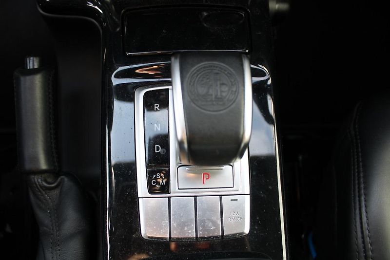 Mercedes-Benz Třídy G G63AMG*TV*NEZ.TOP*Harman*74tkm - fotka 23 z 28