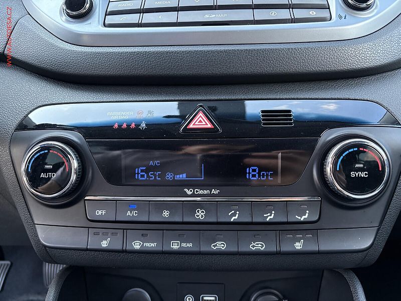 Hyundai Tucson (2015) 1.6GDi - fotka 15 z 16