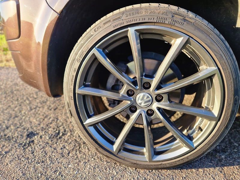 Volkswagen Multivan (2010) Vw Multivan T5 Highline 2.0 TD - fotka 16 z 16