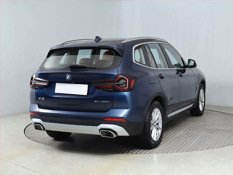BMW X3 (2023) xDrive20d - fotka 5 z 19