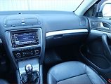 Škoda Octavia (2010) Elegance 2.0 TDI, Xenony - náhled 8
