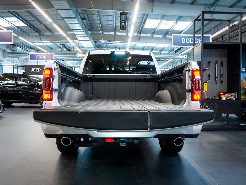 Dodge RAM (2024) 5.7 Limited Elite Edition LPG - fotka 8 z 48