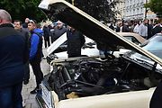 Tradiční sraz autoveteránistů na náměstí T. G. Masaryka v Prostějově. 18. května 2025