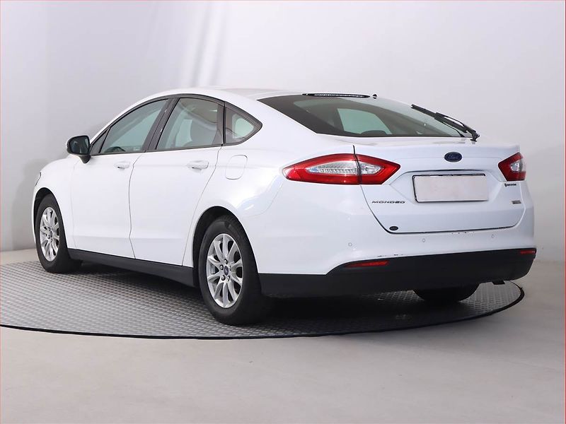 Ford Mondeo (2018) 1.5 TDCi, Serv.kniha, Navi - fotka 4 z 21