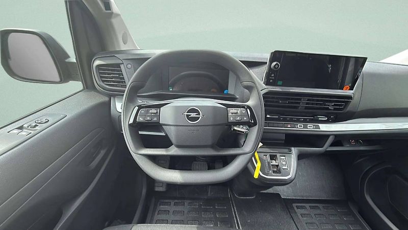 Opel Vivaro (2026) L2 (L) Combi 2.2 CDTi 180k AT8 - fotka 17 z 25