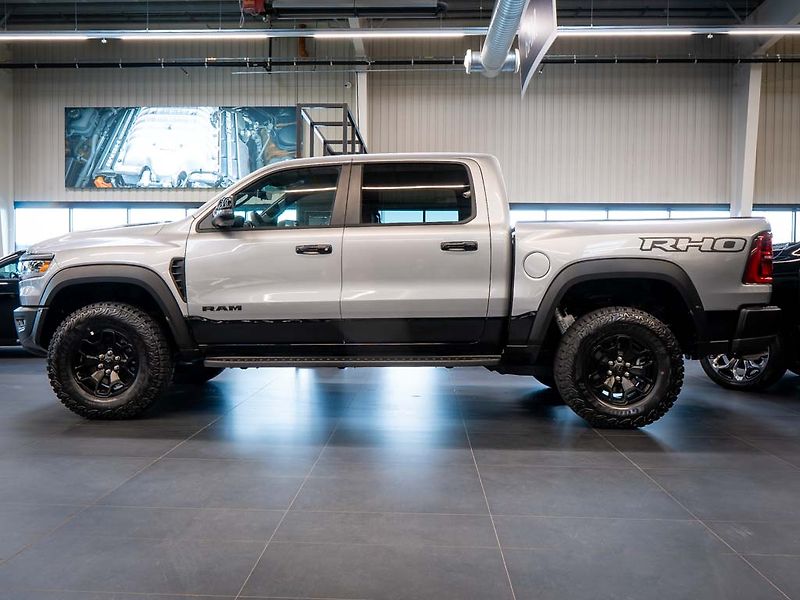 Dodge RAM (2025) 3.0 RHO 540 HP, Launch Control - fotka 2 z 46