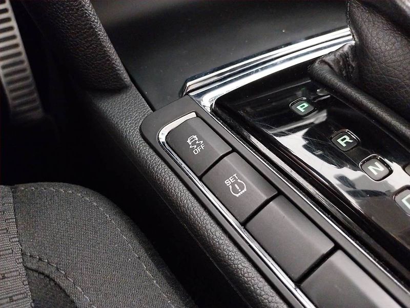 Škoda Superb (2010) Elegance 2.0 TDI, Automat - fotka 17 z 24