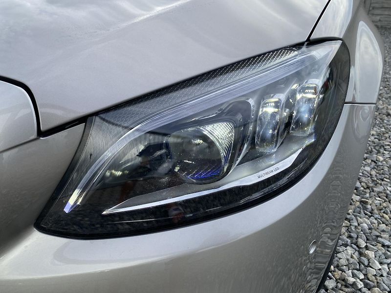 Mercedes-Benz Třídy C C 400 COUPE 4MATIC 51.000KM - fotka 68 z 149