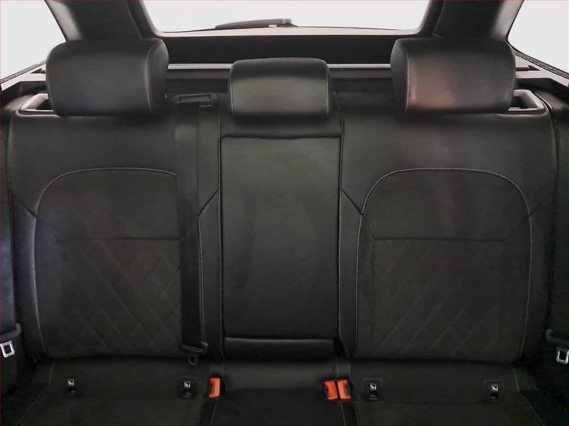 Škoda Superb (2017) Sportline 2.0 TDI, Kůže, Navi - fotka 10 z 20