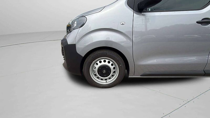 Opel Vivaro (2026) L2 (L) Combi 2.2 CDTi 180k AT8 - fotka 22 z 25