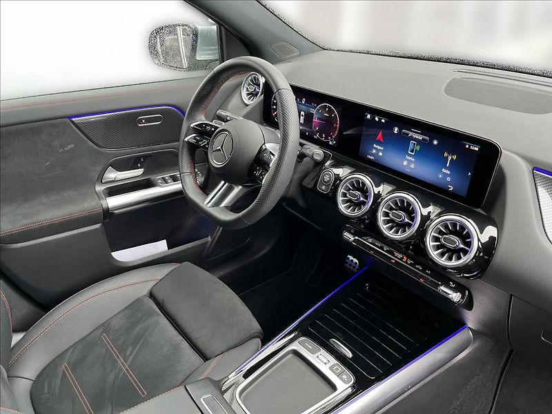 Mercedes-Benz GLA 200 d 4MATIC AMG Style Edition - fotka 18 z 21
