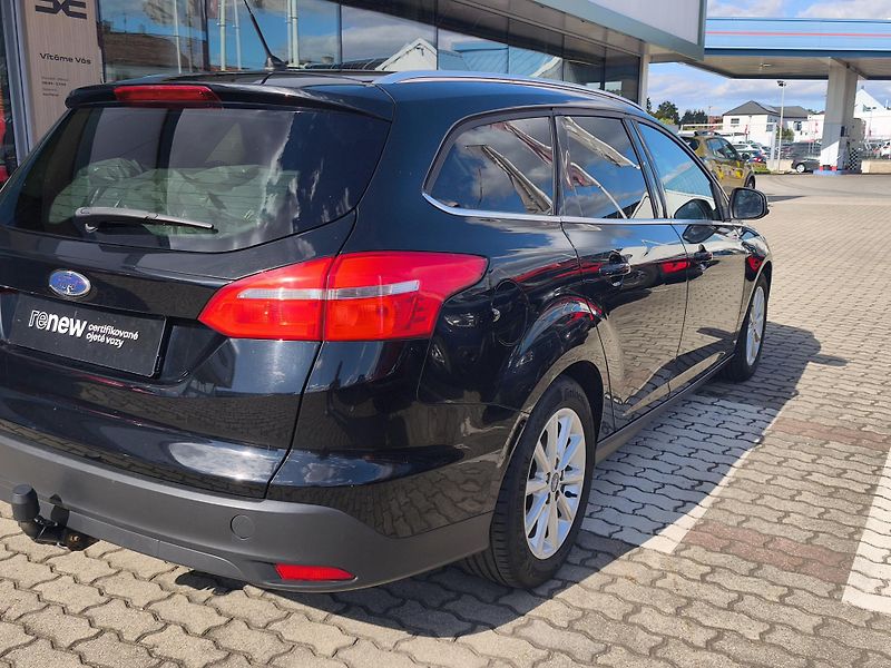 Ford Focus 2016 ČR 1.MAJITEL 1.5 TDCi - fotka 24 z 30