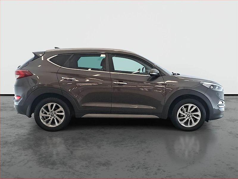 Hyundai Tucson (2017) 2.0 CRDi, 4X4, Serv.kniha - fotka 6 z 18