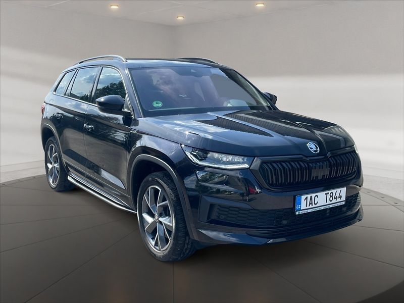 Škoda Kodiaq 2,0 TDI Sportline 4x4 DSG - fotka 1 z 11