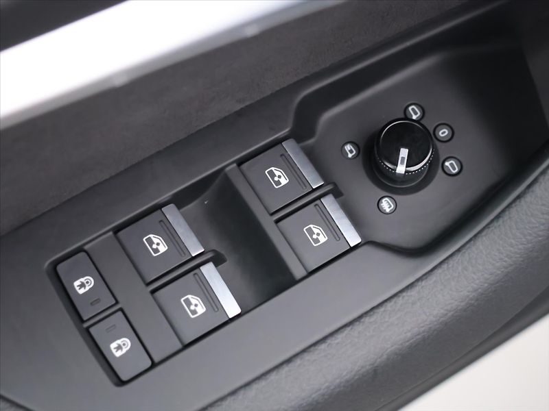 Audi S6 3,0 55TDI 253kW Tiptronic DPH - fotka 15 z 44