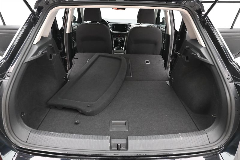 Volkswagen T-Roc 2,0 TDI 110kW Clever Navi Záru - fotka 11 z 30