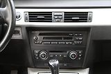 BMW Řada 3 318d Touring / M-Paket / Manuá - náhled 17