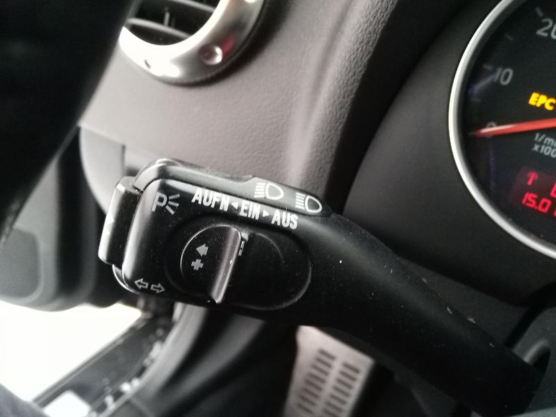Audi TT 1,8 Turbo Quattro - fotka 15 z 31