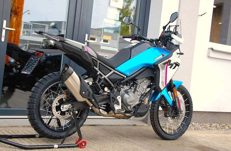 CFMOTO 450 MT-R (2026) 450MT-R BLUE - fotka 4 z 26