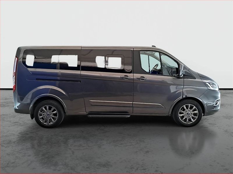 Ford Tourneo Custom (2021) Titanium 2.0 EcoBlue mHEV, ČR - fotka 6 z 21