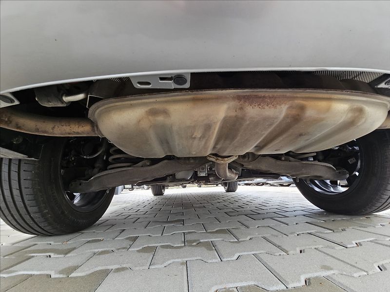 Mazda CX-5 2,5 L SKYACTIV G SOUL RED 6AT - fotka 29 z 44