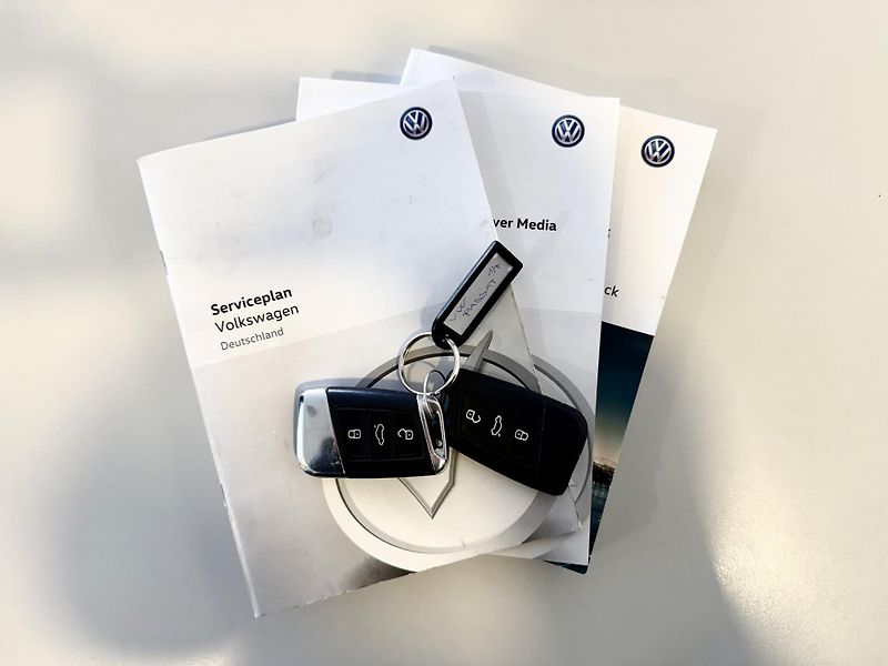 Volkswagen Passat 1,4 TSI Comfortline Navi - fotka 34 z 45