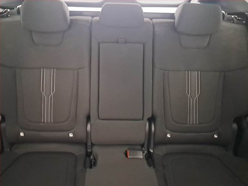 Hyundai Tucson (2021) 1.6 T-GDI 48V MHEV - fotka 10 z 18