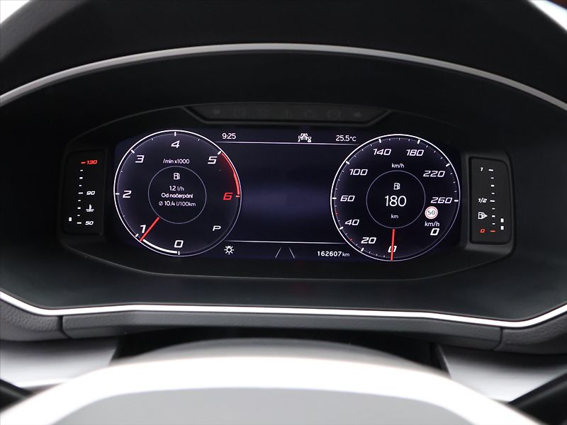 Seat Tarraco 2,0 TDI 147kW DSG CZ FR DPH - fotka 16 z 34