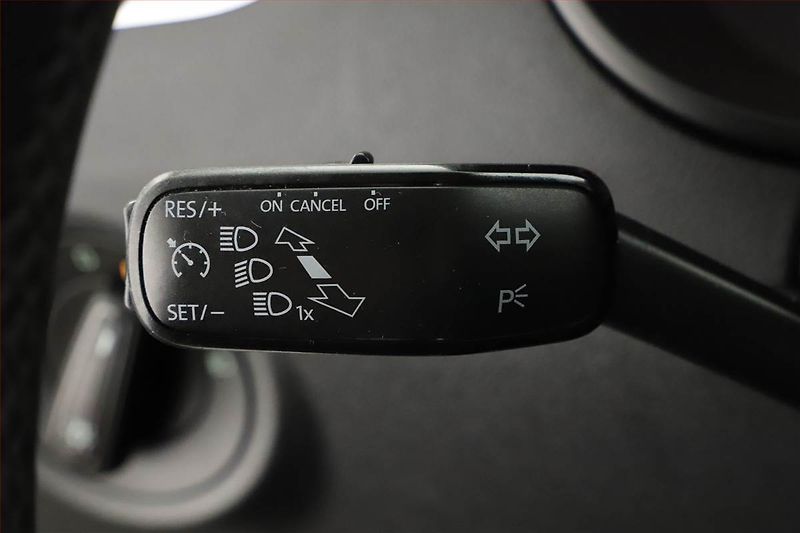 Škoda Octavia (2019) 1.6 TDI, Tempomat - fotka 17 z 18