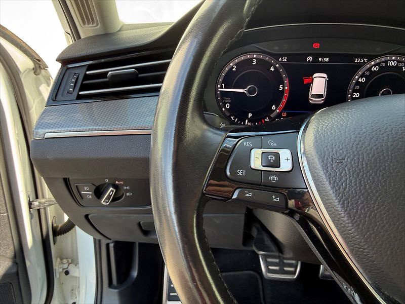 Volkswagen Passat 2,0 Alltrack, 4x4 - fotka 13 z 24